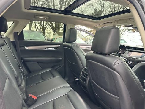 Used 2017 Cadillac XT5 Luxury AWD/4WD image 15