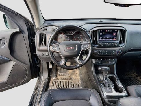 Used 2015 GMC Canyon SLE w/ All-Terrain Package AWD/4WD image 24