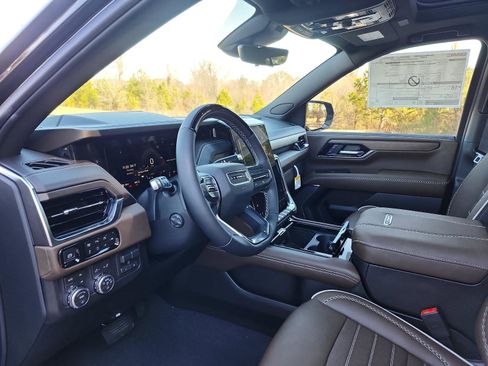 New 2026 GMC Yukon XL Denali Ultimate image 14