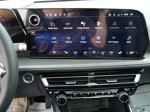 New 2026 Chevrolet Traverse LT image 16