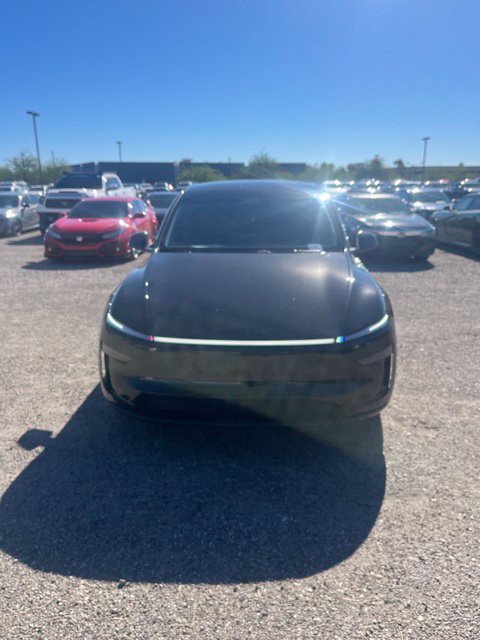 Used 2026 Tesla Model Y Long Range RWD image 2