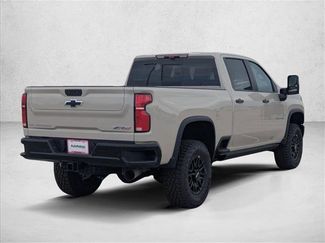 New 2026 Chevrolet Silverado 2500 ZR2 AWD/4WD video 2