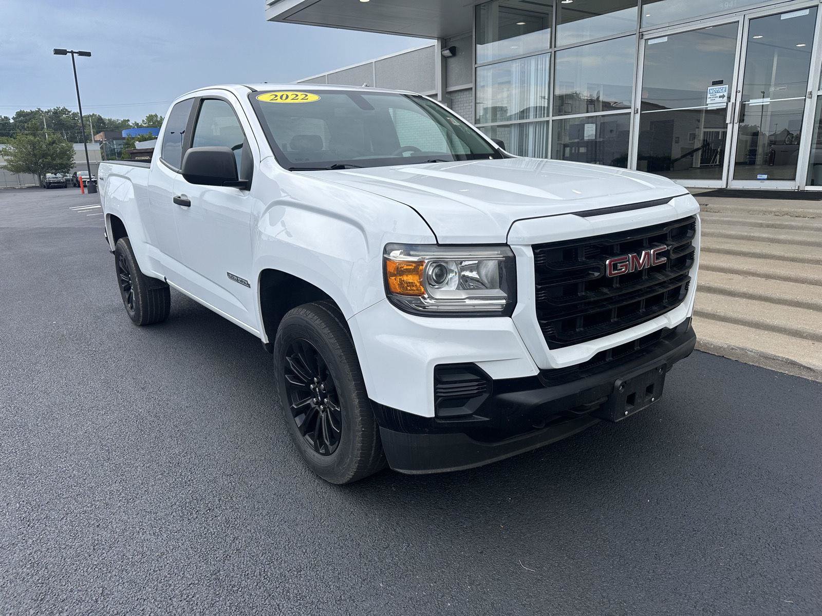 Used 2022 GMC Canyon Elevation Standard w/ Convenience Package AWD/4WD image 3