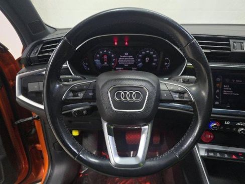Used 2020 Audi Q3 2.0T Premium image 5