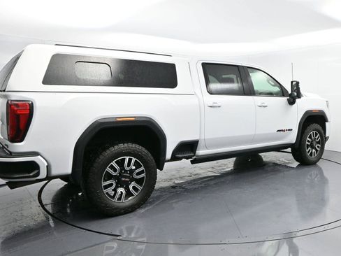 Used 2022 GMC Sierra 2500 AT4 w/ AT4 Preferred Package AWD/4WD image 7