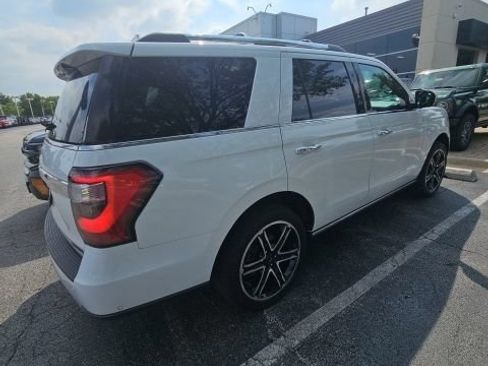 Used 2020 Ford Expedition Limited w/ Special Edition Package AWD/4WD image 3