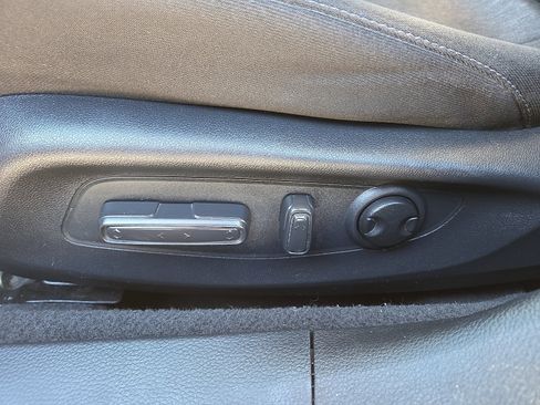 Used 2023 Honda Accord EX image 12