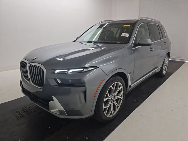 Used 2024 BMW X7 xDrive40i w/ Premium Package AWD/4WD image 1