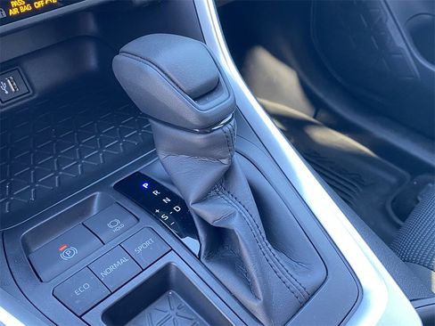 Certified 2025 Toyota RAV4 LE image 12