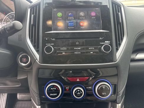 Used 2019 Subaru Forester Premium AWD/4WD image 25