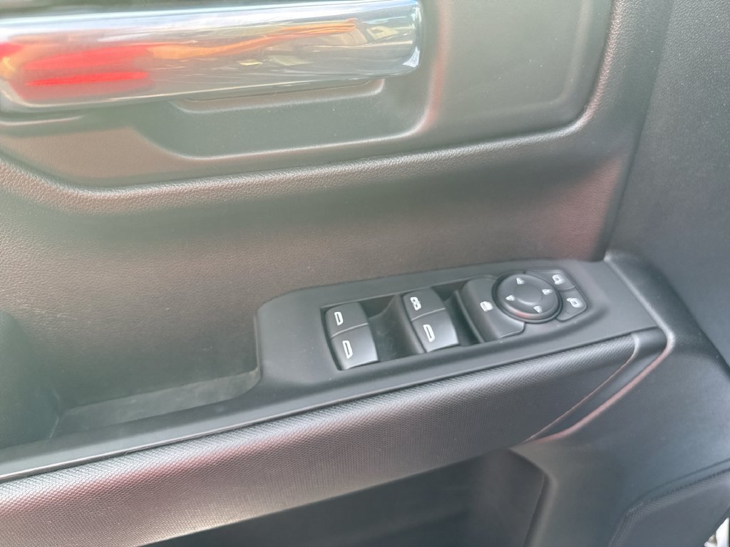Used 2023 Chevrolet Silverado 1500 Custom AWD/4WD image 22