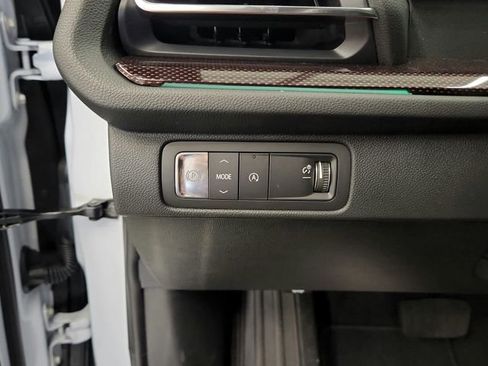 New 2026 Chevrolet Traverse RS FWD image 40