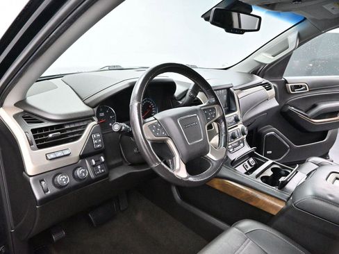Used 2018 GMC Yukon XL Denali w/ Denali Ultimate Package AWD/4WD image 13