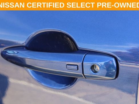 Certified 2023 Nissan Rogue SV image 15