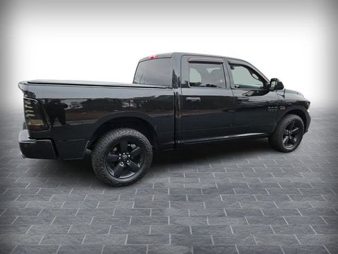 Used 2017 RAM 1500 Express w/ Express Value Package image 5