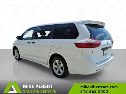 Used 2020 Toyota Sienna L FWD image 5