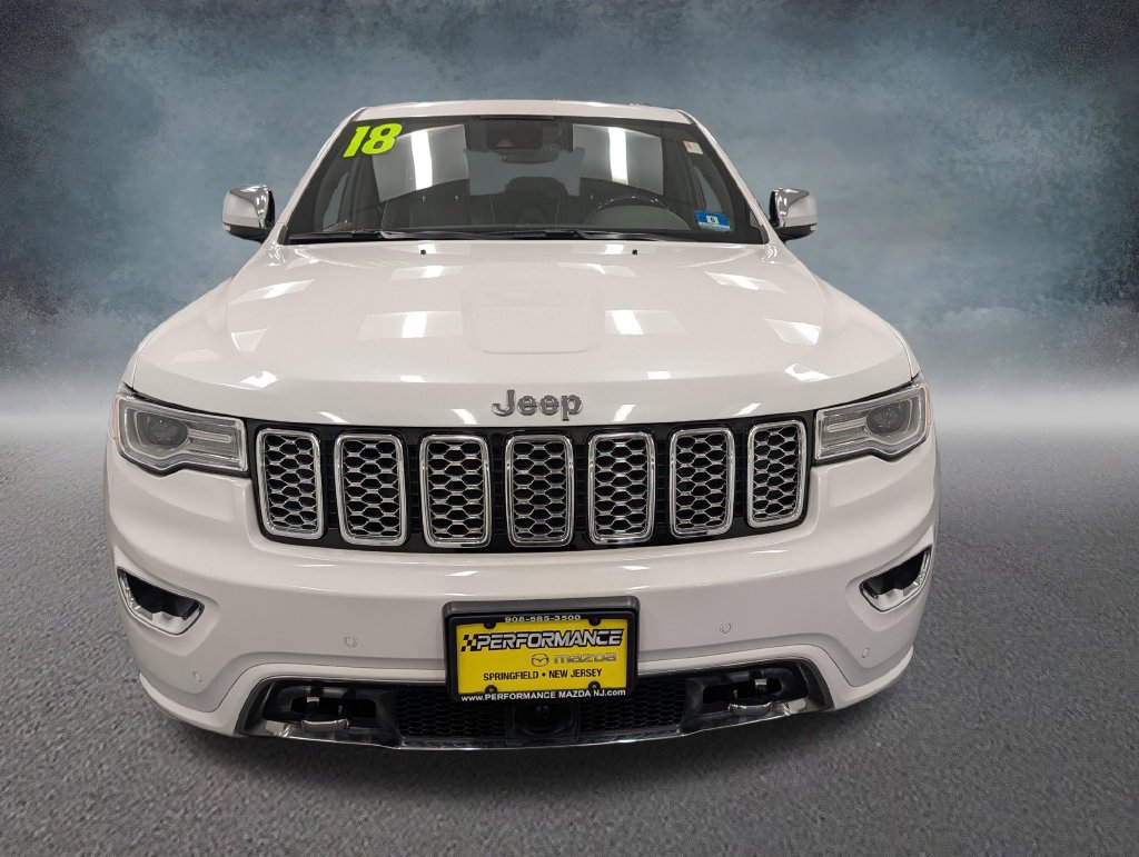 Used 2018 Jeep Grand Cherokee Overland AWD/4WD image 2