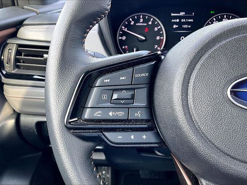 Used 2025 Subaru Forester Sport image 23