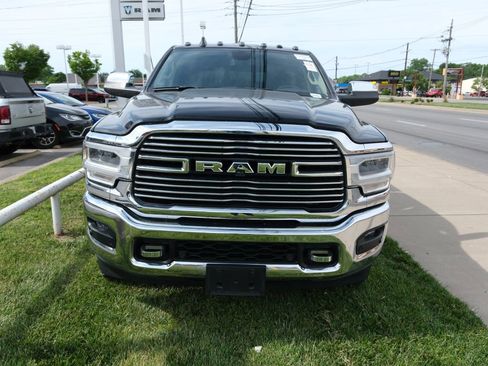 Used 2022 RAM 3500 Laramie AWD/4WD image 2
