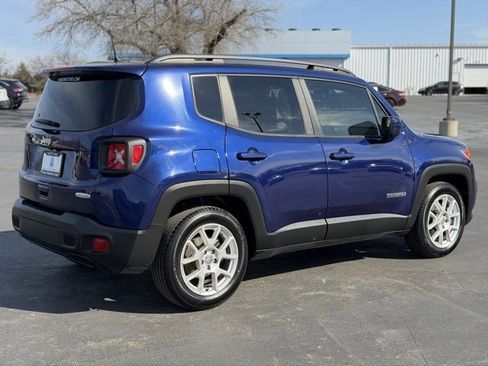 Used 2019 Jeep Renegade Latitude image 7