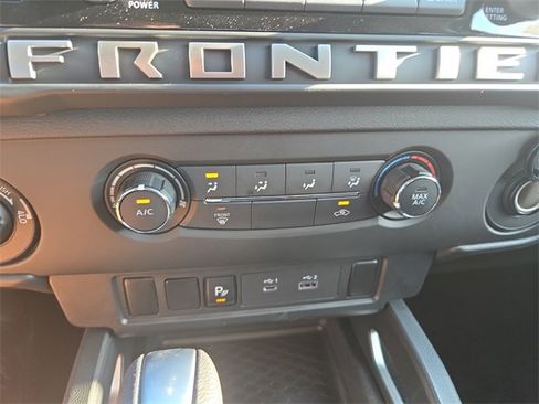 New 2025 Nissan Frontier SV image 24