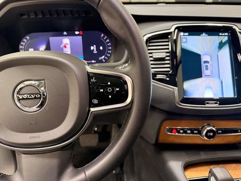 Used 2023 Volvo XC90 B6 Plus w/ Protection Package Premier AWD/4WD image 14