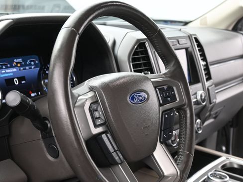 Used 2021 Ford Expedition XLT RWD image 13