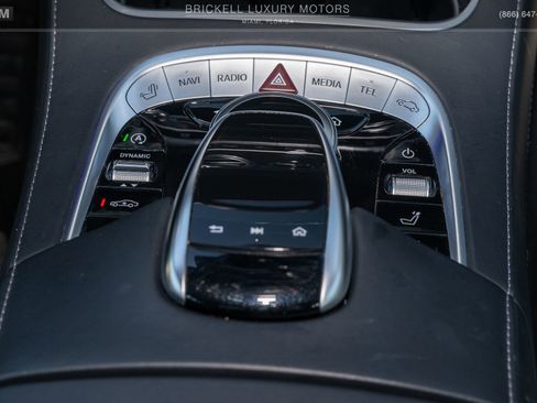 Used 2020 Mercedes-Benz S 560 4MATIC Sedan image 32