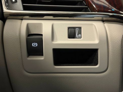 Used 2014 Cadillac CTS Luxury image 12