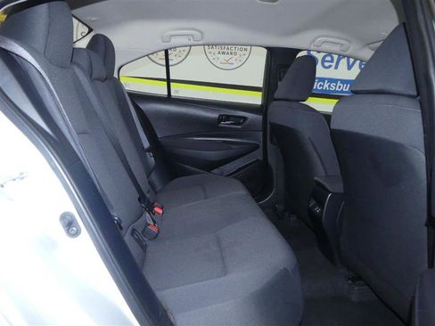 Used 2024 Toyota Corolla LE image 18