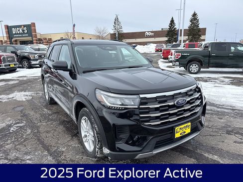 Used 2025 Ford Explorer Active image 5