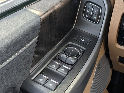 Used 2024 Ford F350 Lariat w/ Lariat Ultimate Package image 19