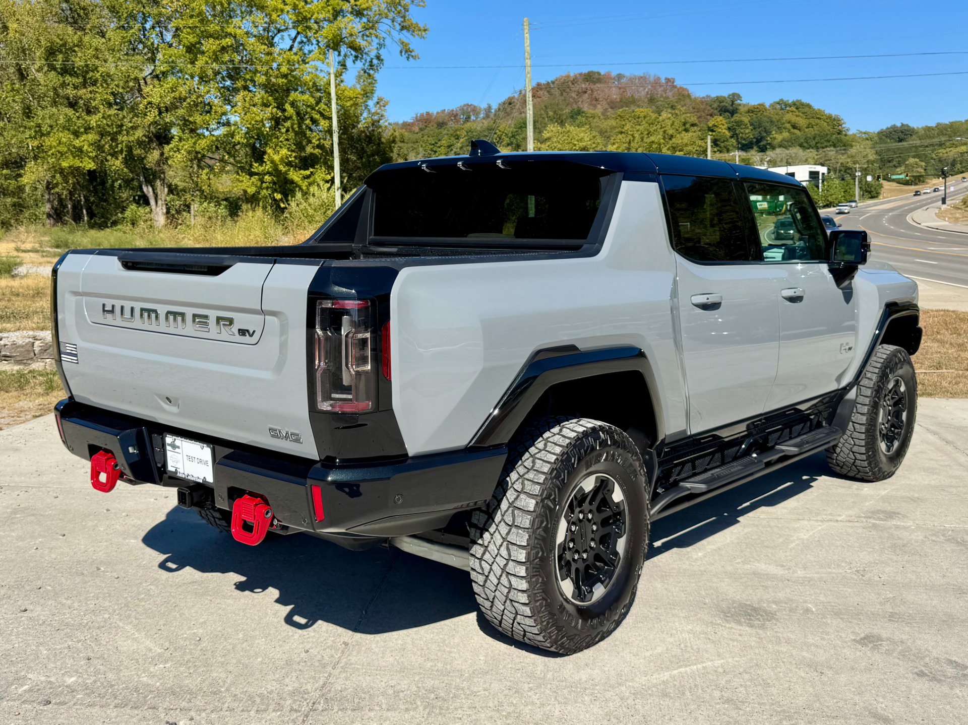 Used 2025 GMC Hummer EV 3X w/ Extreme Off-Road Package AWD/4WD image 3