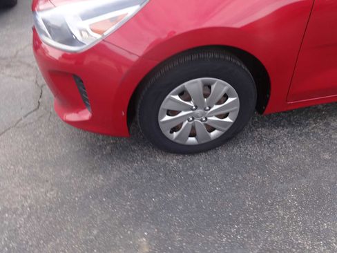 Used 2018 Kia Rio S image 4