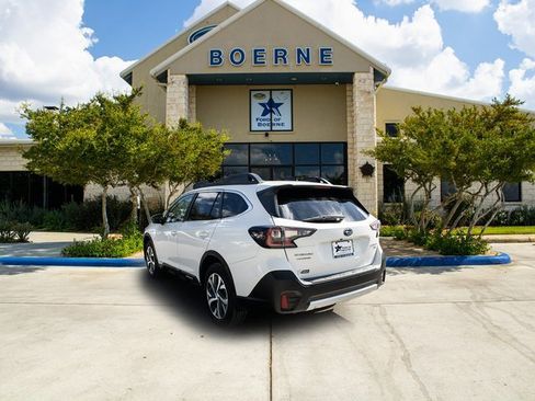 Used 2022 Subaru Outback Limited XT w/ Popular Package #2 image 3