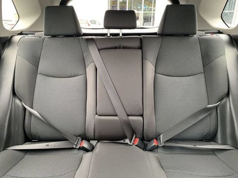 Used 2024 Toyota RAV4 LE AWD/4WD image 30