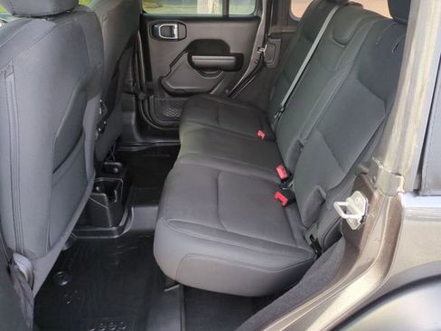 Used 2021 Jeep Wrangler Unlimited Sport AWD/4WD image 26