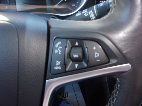 Used 2020 Buick Encore Preferred image 20