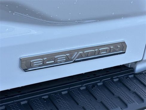 New 2026 GMC Sierra 1500 Elevation image 27