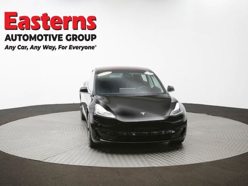 Used 2019 Tesla Model 3 Standard Range Plus image 50