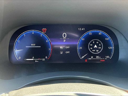 Used 2025 Toyota Highlander Platinum image 25