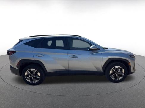 Used 2025 Hyundai Tucson SEL image 16