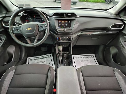 Used 2023 Chevrolet TrailBlazer LT AWD/4WD image 21