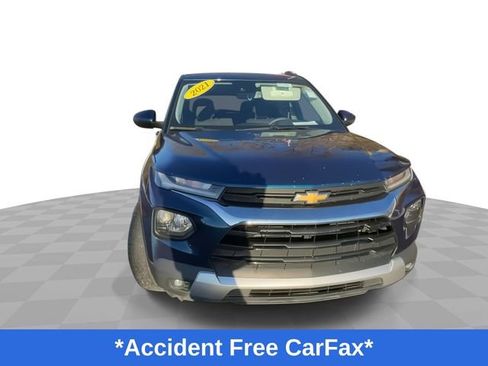 Used 2021 Chevrolet TrailBlazer LT w/ Convenience Package image 4