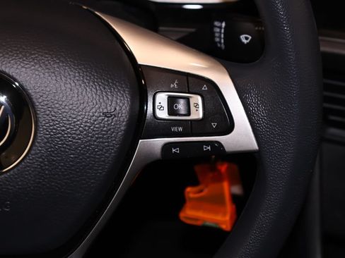 Used 2019 Volkswagen Jetta S w/ Driver Assistance Package FWD image 22