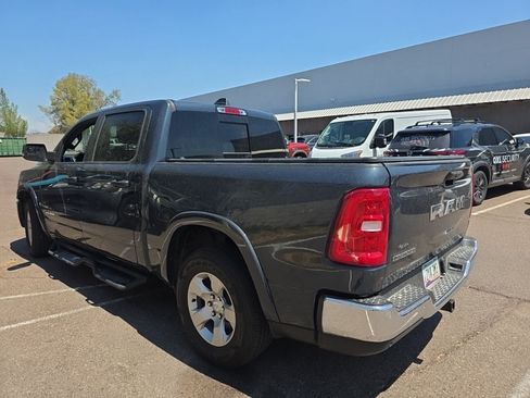 Used 2025 RAM 1500 Big Horn RWD image 4