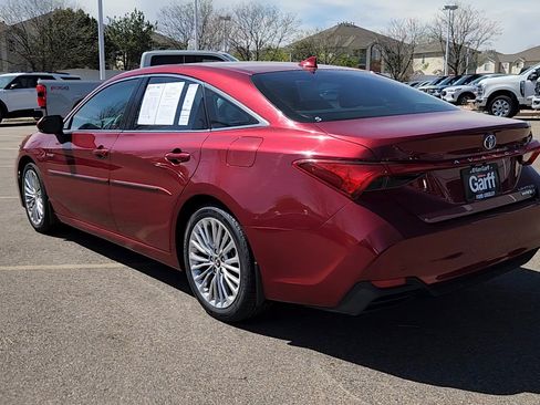 Used 2020 Toyota Avalon Limited w/ Advanced Safety Package FWD image 18