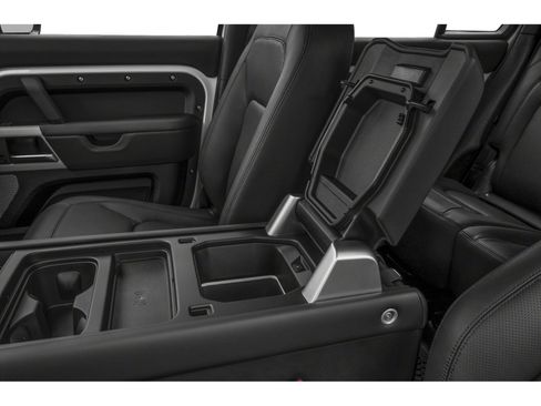 Used 2025 Land Rover Defender 130 S image 12
