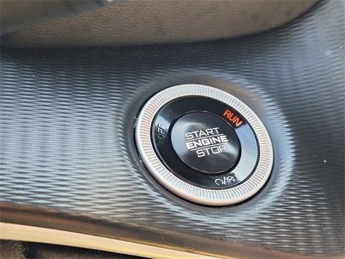 Used 2024 Jeep Grand Cherokee L Altitude image 19