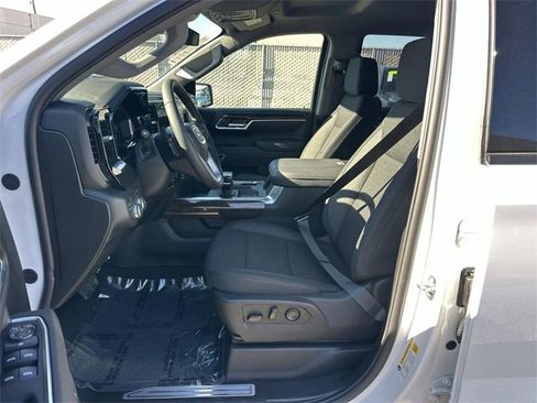 New 2026 GMC Sierra 1500 Elevation w/ LPO, Elevation Black Package image 21